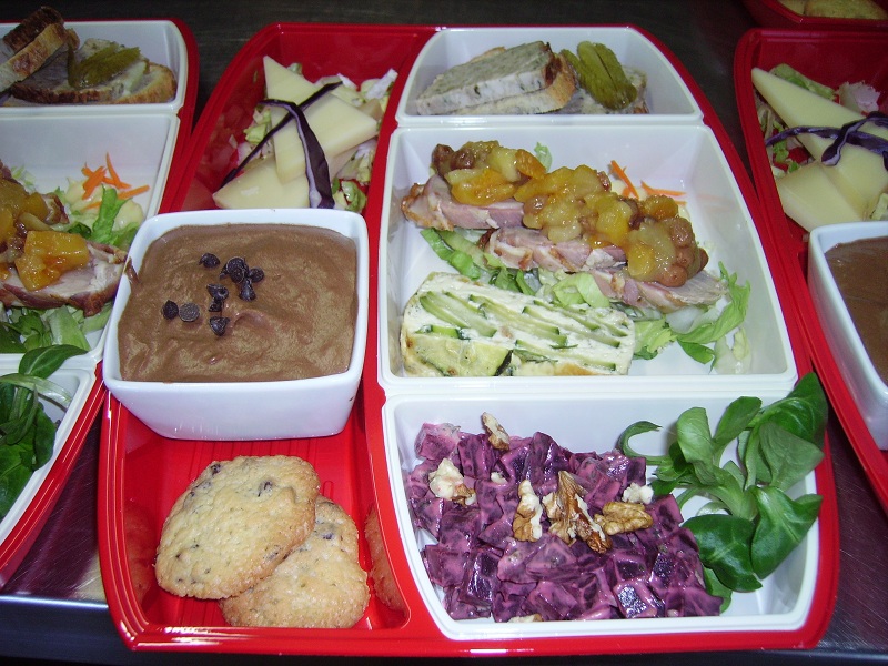 Traiteur Plateaux Et Portage De Repas A Domicile En Mayenne 53 La Filonniere Traiteur Plateaux Et Portage De Repas A Domicile En Mayenne 53 La Filonniere